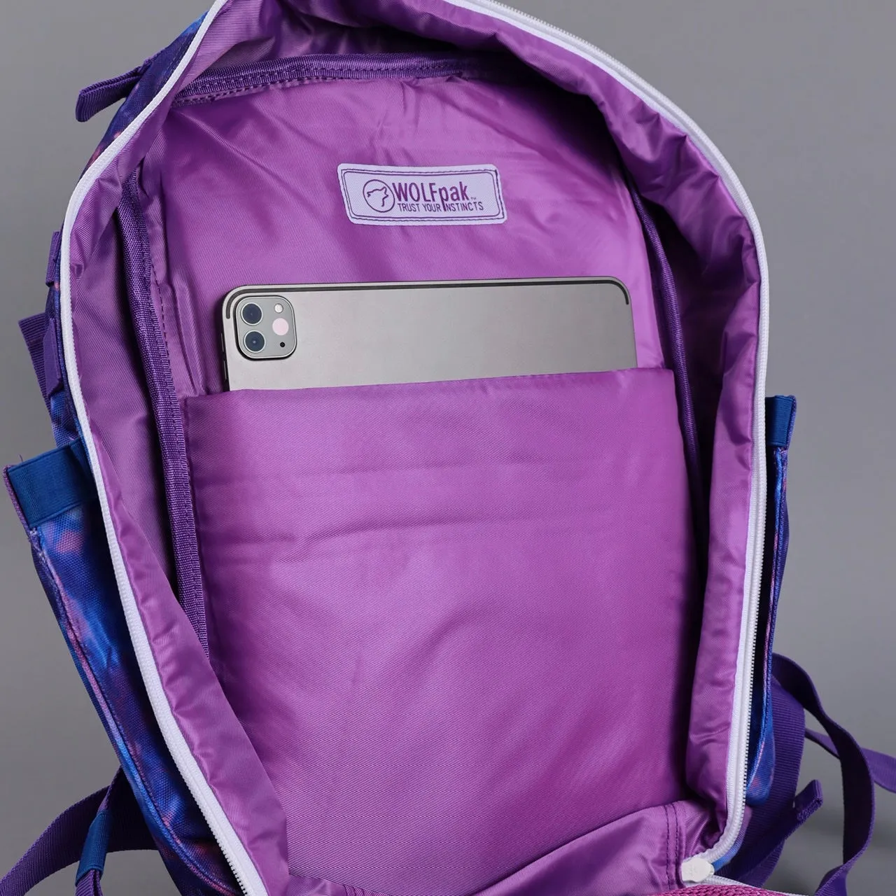 35L Backpack Ice