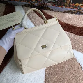DG Medium Sicily Bag In Quilted White For Women 10.2in/26cm DG BB6002AW59180002