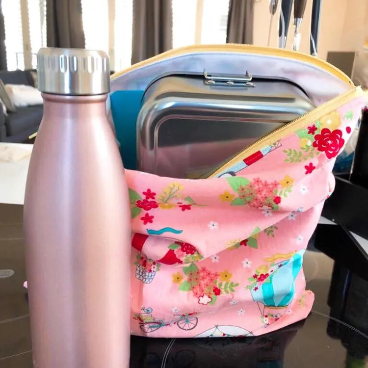 Gallon Sized Reusable Zippered Bag Flamingos