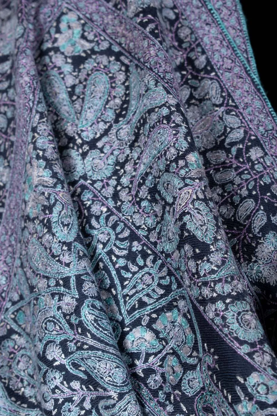 HASEENA - 40x80"