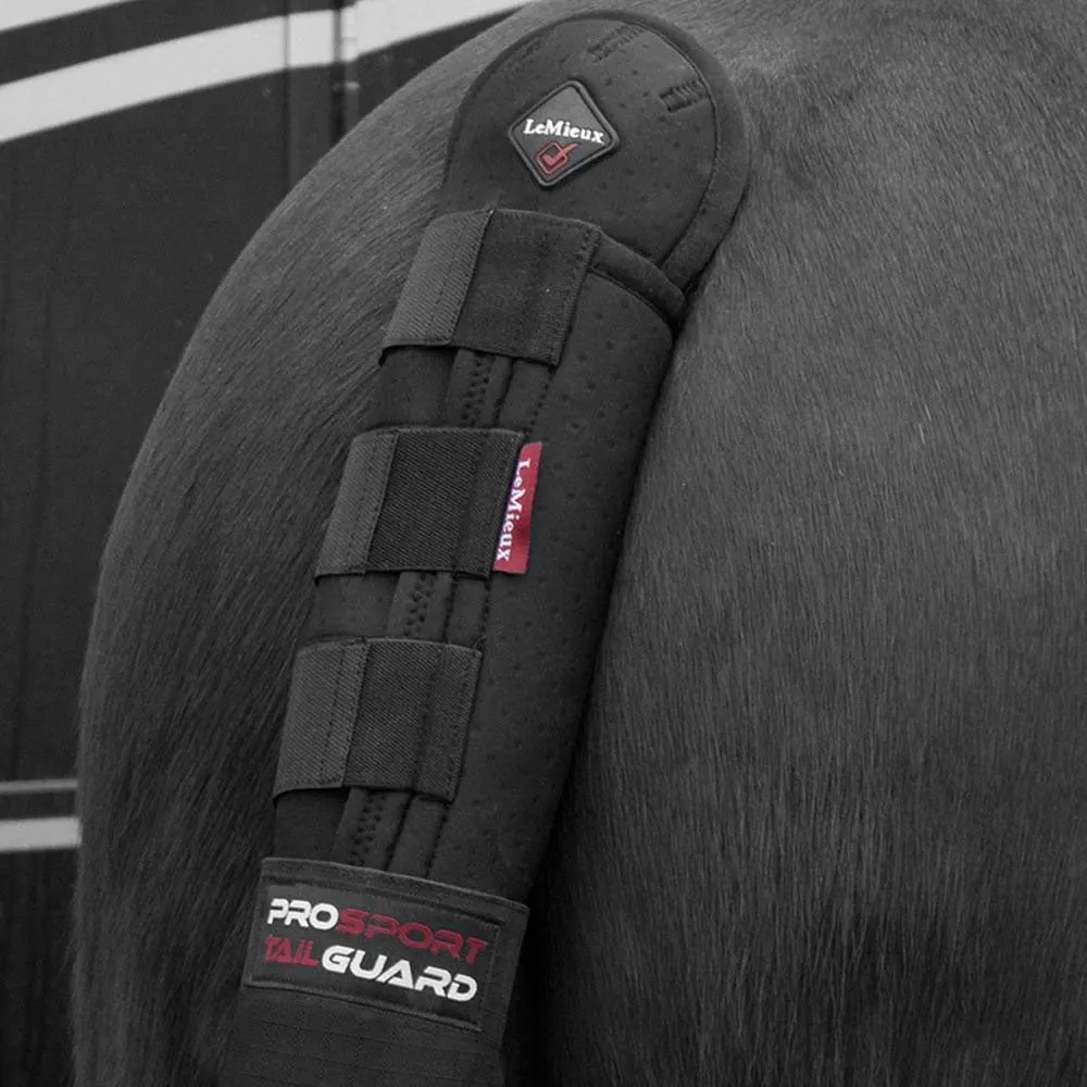 LeMieux Tail Guard With Bag