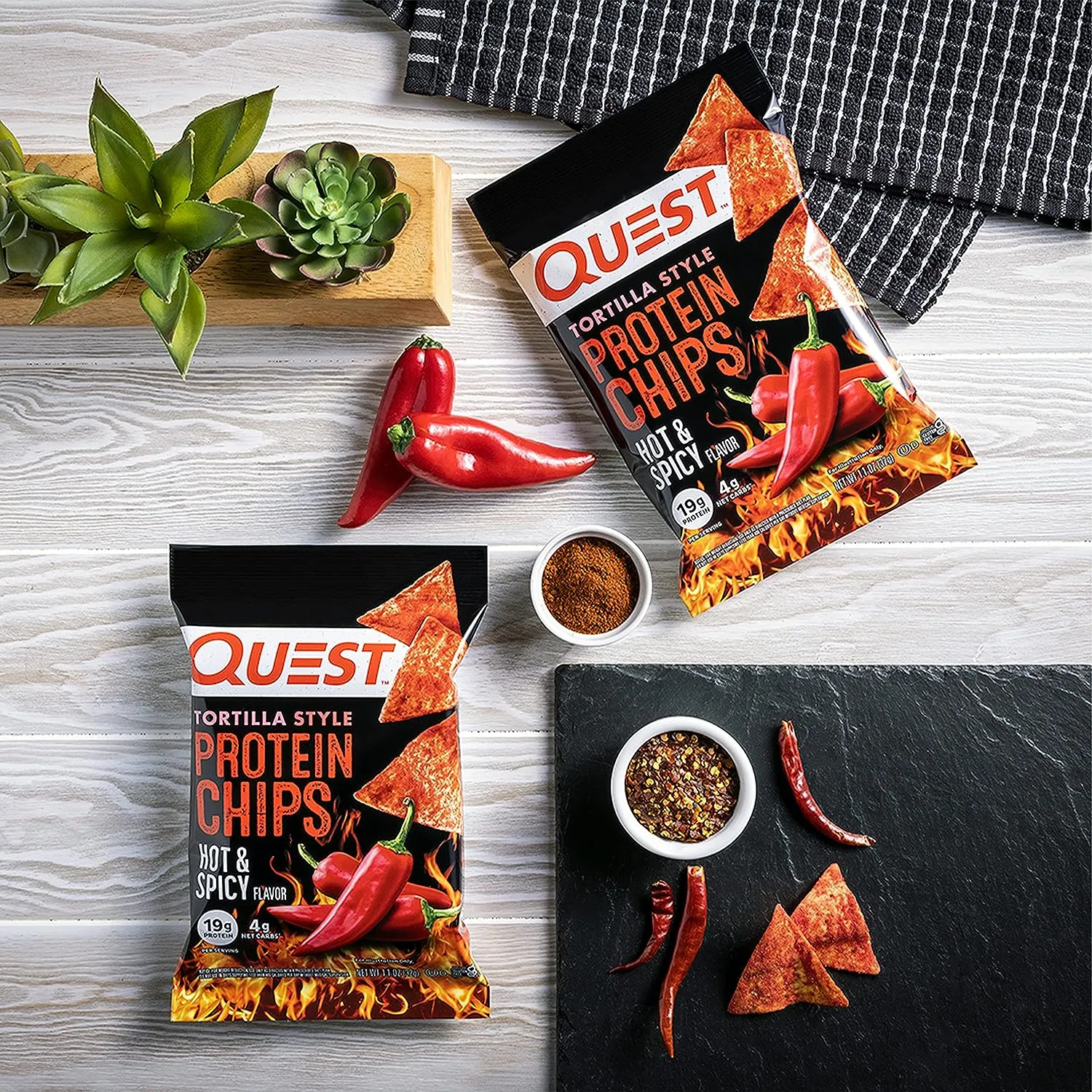 Quest Nutrition - Tortilla Protein Chips - Hot & Spicy - Box of 8